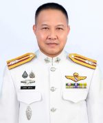 พ.ต.ต. ยศพล ภูมิภาค (ชุดขาว)